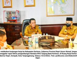 Ansar Ahmad Percepat Rencana Pengembangan Bandara RHA Kabupaten Karimun