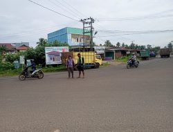 Bujang Dan Rekannya Atur Jalan Simpang Empat Merene Secara Sukarela