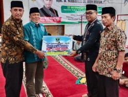 Kunjungi Mushalla Nurul Fikri Bulakan Balai Kandi, Nurkhalis Dt Bijo Dirajo serahkan Bantuan Safari Ramadhan