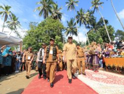 Tim Penilai Provinsi Sumbar Kunjungi Kelurahan NDB, Disambut Tari Barongsai, Silek, dan Carano