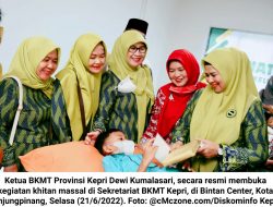 BKMT Kepri Gelar Khitan Massal, Dewi Kumalasari: Bentuk Kepedulian Pemprov Kepri melalui BKMT…