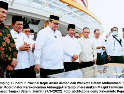 Airlangga Hartarto Yakin Masjid Tanjak jadi Ikon Batam dan Kepri