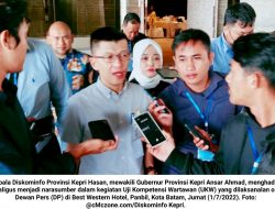 Hasan Hadiri UKW DP: Agar Profesional, Setiap Wartawan Dituntut Miliki Kartu UKW