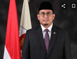 H. Andre Rosiade Sumbang Sepeda Dalam Kegiatan Gowes Merdeka di Payakumbuh