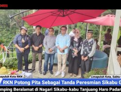 RKN Potong Pita Sebagai Tanda Peresmian Sikabu Glamping