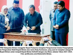 Apri Sujadi Diberhentikan dari Jabatan sebagai Bupati Bintan