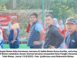 Roby Kurniawan Senam ‘Germas’ bersama Masyarakat Pangkil