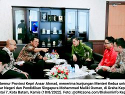 Ansar Ahmad Tawarkan Kerja Sama kepada Menteri Kedua untuk Luar Negeri dan Pendidikan Singapura