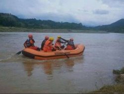 Akhirnya Setelah Empat Hari Warga Tenggelam di Sungai Tabir di Ketemukan Dalam Keadaan Meninggal Dunia