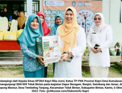 TP-PKK-Dinas KP2KH Kepri Gelar Dapur B2SA untuk Anak…