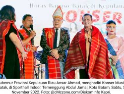 Ansar Ahmad Hadiri Konser Musik Batak: Tidak Ada Masyarakat Kelas 1 atau 2 di Kepri…