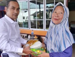 Semarakkan Hari Jadi Rokan Hilir ke 24, Rangga : Bengkel Hukum Gelar Kegiatan Berbagi Sembako Untuk Masyarakat Kurang Mampu