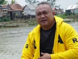 Aga Khan Susuri Kawasan Pinggiran Sungai, Serap Aspirasi Masyarakat Setempat