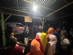 Rezka Oktoberia Peduli Korban Banjir di Nagari Bukik Sikumpa