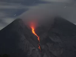 Gunung Marapi Sumatra Barat Zona Merah, 77 Warga Agam Diungsikan