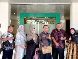 Relawan Alumni UIR: Demokrasi Indonesia Mengalami Kemunduran
