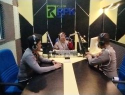 Satlantas Polres Siak sosialisasi keselamatan lalu lintas melalui siaran Radio RPK menjelang Pilkada 2024 dan perkenalkan Riau adalah KITA