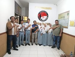 Menuju Generasi Emas, Kasat Res Narkoba Polres Siak AKP Tony Armando Edukasi Pelajar Tentang Bahaya Narkoba
