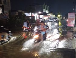 Hujan 5 Menit Jalan Todak Pekanbaru Di Genangi Banjir