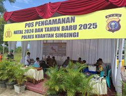 Kapolres Kuansing Dampingi Kadiskes Riau Tinjau Pos Pengamanan Nataru 2025 di Kuantan Mudik