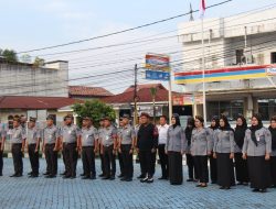 Apel Pagi, Pemimpin Apel Himbau Untuk Jaga Kekompakan Dan Kedidisiplin Dalam Bertugas