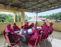 Arisan Rutin Ibu-Ibu Bhayangkari Polsek Kumpeh Ilir