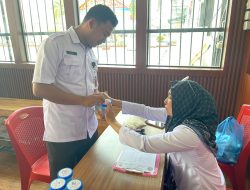 Upaya Deteksi Dini, Lapas Lapas Pekanbaru Lakukan Tes Urin Berkala Kepada Petugas dan Warga Binaan