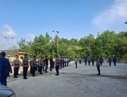 Polres Siak Laksanakan Apel di Pos Pelayanan Pelabuhan Buton dalam Rangka Operasi Ketupat Lancang Kuning Tahun 2025
