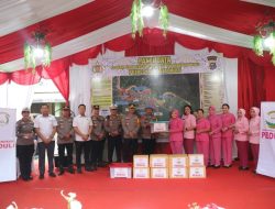 Kapolres dan Istri Laksanakan Bhayangkari Peduli, Dukung Moral Petugas Selama Operasi Ketupat 2025