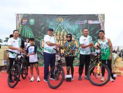 Semarak Karhutla Fun Run Polres Siak 2025, Ribuan Warga Berlari Bersama “Melindungi Tuah, Menjaga Marwah” di Depan Istana Siak