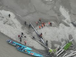 Tantangan Hutan dan Sungai Papua Barat dihadapi oleh Tim SAR dalam Pencarian Iptu Tomi Samuel Marbun