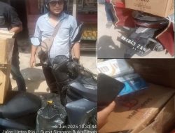 Penjual Rokok Ilegal Yang Mengguna Kardus Sempurna Melarikan Diri