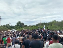 Ribuan Pemuda Kecamatan Minas bersama Mahasiswa dan para Buruh Pekerja Lokal Demo PHR “Penuhi Tuntutan Pekerja Lokal”