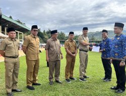 Bupati Benny Dwifa Serahkan SK CPNS Formasi 2024 Dilingkup Pemkab Sijunjung