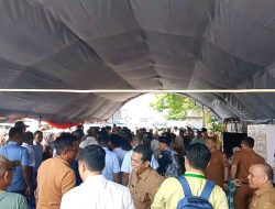 Andre Rosiade Salurkan Bantuan untuk Pedagang, Relokasi Tanggung Jawab Pemerintah