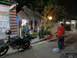 TNI, FKPPI, dan Linmas Bersinergi Jaga Kamtibmas Mojosongo Lewat Patroli Malam