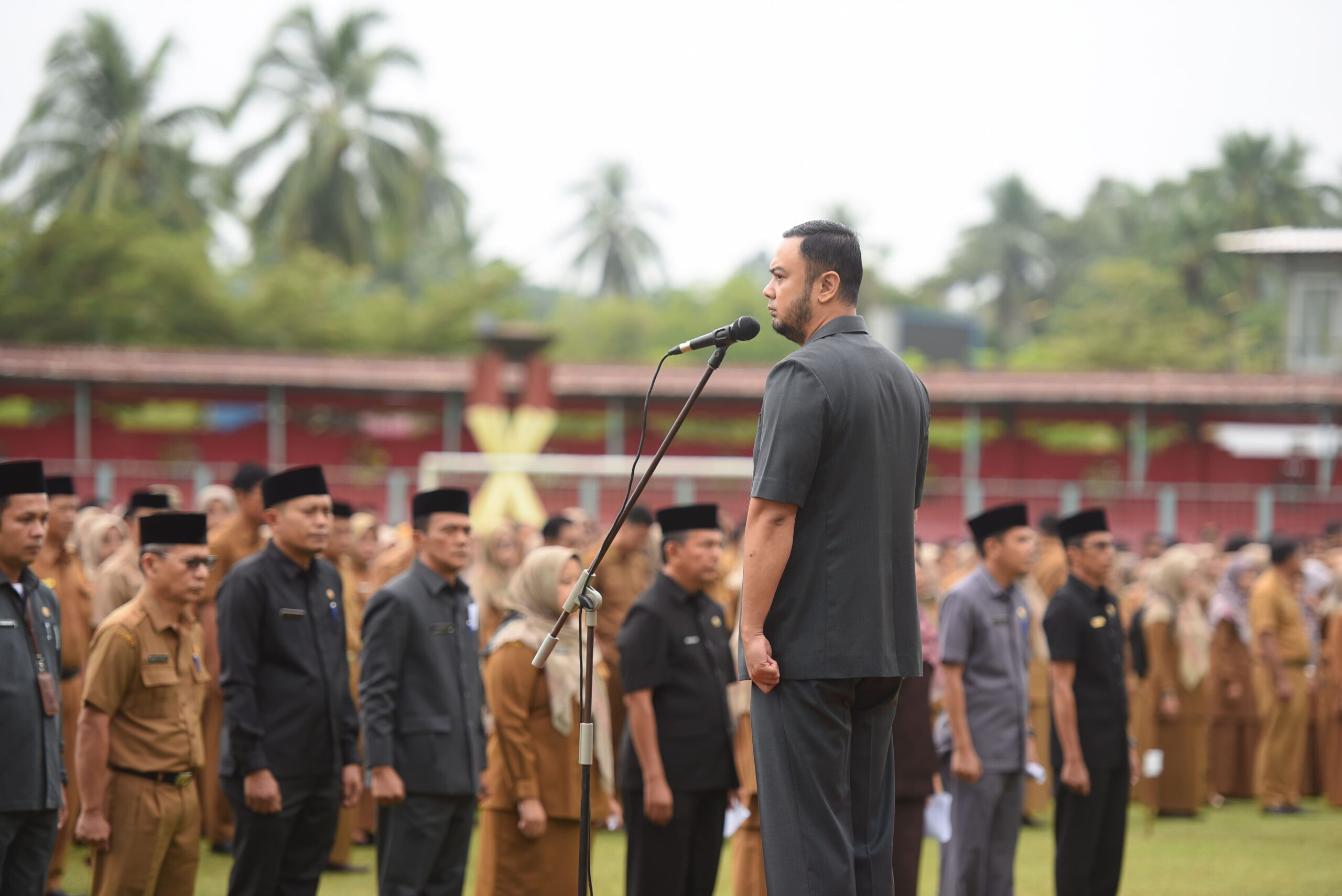Apel Terakhir Jelang Lebaran, Bupati Benny Ingatkan Disiplin dan Kinerja ASN Sijunjung