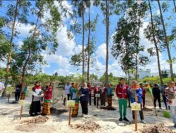 Dukung Restorasi Lingkungan di Siak, SKK Migas Sumbagut, KKKS Wilayah Riau dan WCD Riau Lanjutkan Penanaman di Desa Wisata Dayun