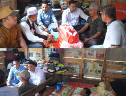 Datangi Rumah Warga Sakit, Bupati Sijunjung Minta Pengobatan Didampingi Hingga Tuntas