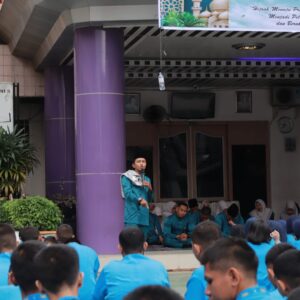 Isi Peringatan Muharram di SMK Masmur, Ustadz Sarwan Kelana Sampaikan Tentang hijrah Pelajar Berakhlak