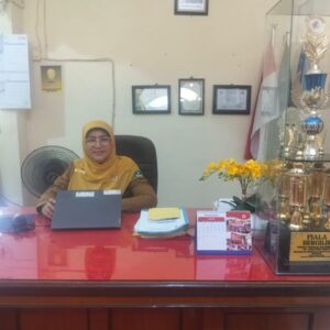 Kepala SMAN 2 Sungai Limau Gelar Parenting Orang Tua Disekolah ” Berharap Surau dan Masjid Kembali Dihidupkan
