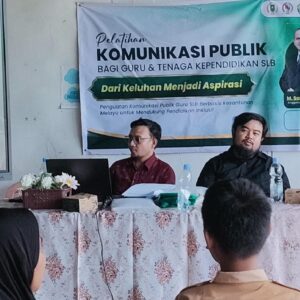 Antusias para Guru Tenang Pendidik di SLB Mutiara Hati Permata dengar Paparan Dr (cand) Liza Fitriani