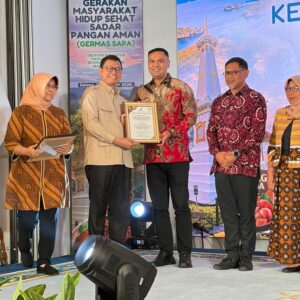 Pasar Inpres Muaro Raih Peringkat III Pasar Pangan Aman Regional Barat 2026, Bupati Benny Dwifa : Keamanan Pangan Bagian Penting Dalam Melindungi Kesehatan Keluarga