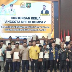 Gandeng Anggota Komisi V DPR RI Zigo Rolanda, Bupati Benny Dorong Percepatan Infrastruktur Sijunjung